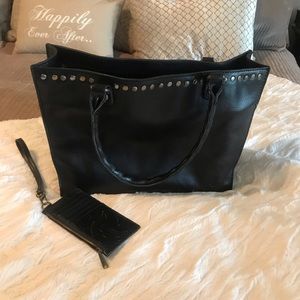 Gorgeous Patricia Nash satchel w/ card holder